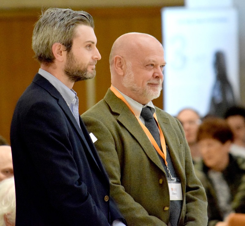 54380243065 E381144442 C