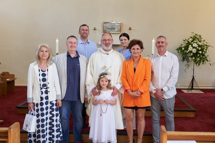 220520 Mip Communion 0326